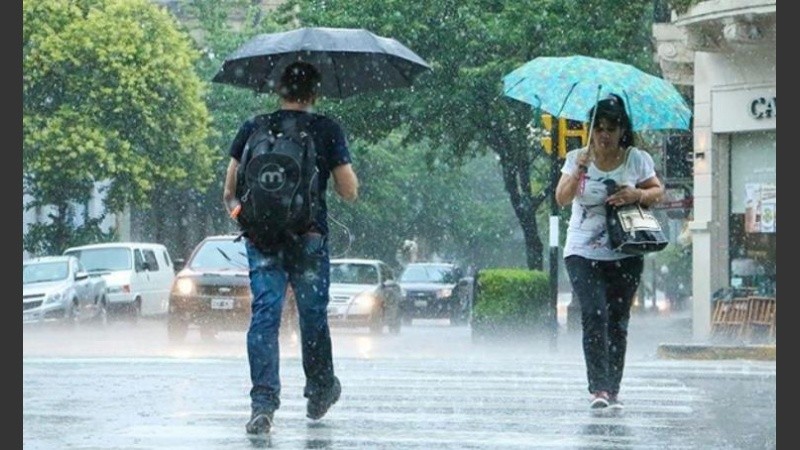 Agua y calor para un miércoles de verano. 