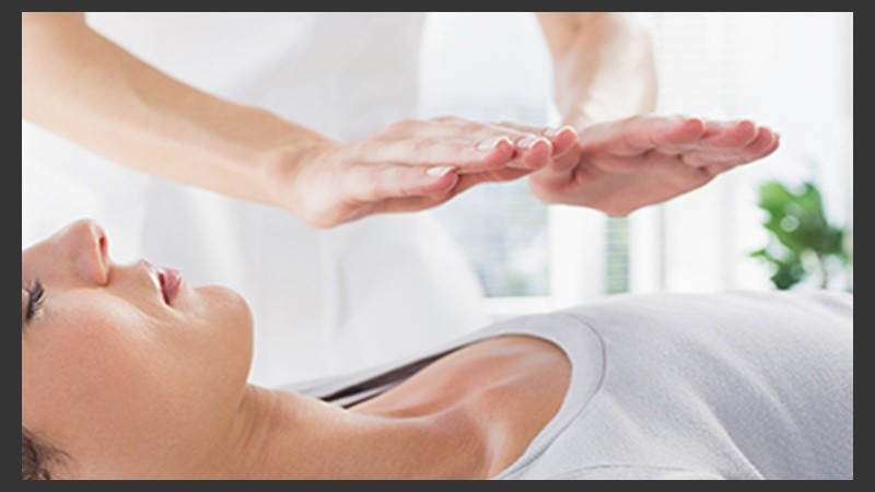 La sintergética trata de hacer una síntesis de lo mejor de las terapias tradicionales a las que acuden los pueblos del mundo entero desde hace siglos.