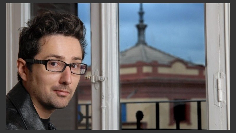 Patricio Pron nació en Rosario en 1975.