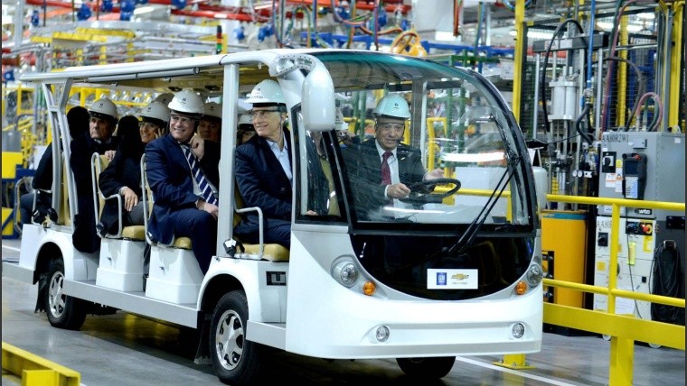 El anuncio de inversión de GM en Alvear es el más importante de la provincia desde que asumieron Macri y Lifschitz, según la Aaici.