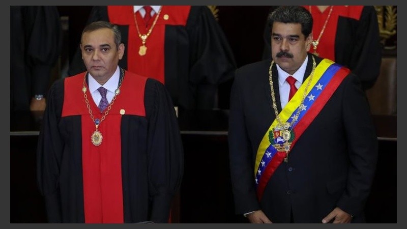 Maduro durante su visita al Tribunal Supremo de Justicia.