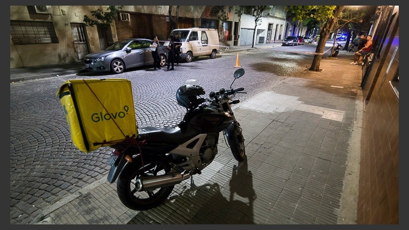 La moto del cadete herido.