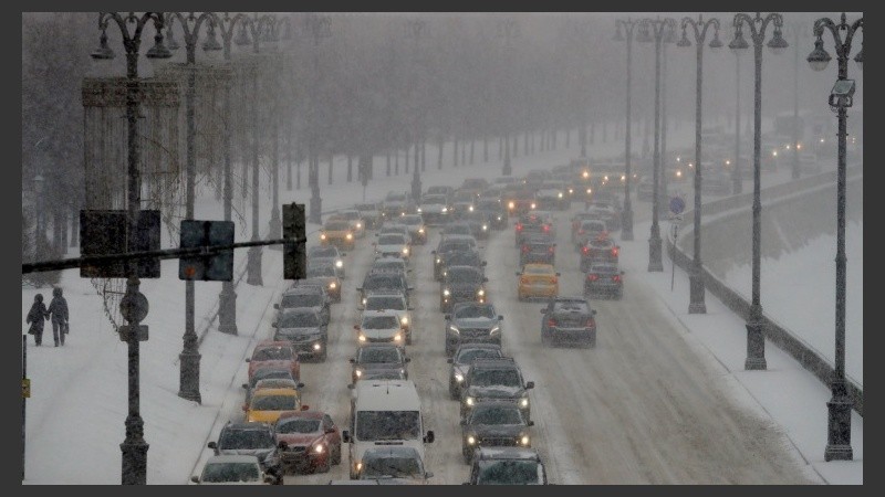 Las autoridades hicieron un llamamiento a los moscovitas a abstenerse de usar sus automóviles.