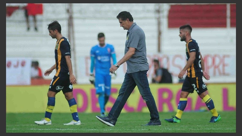 Huracán hizo la diferencia en el primer tiempo y se quedó con los tres puntos.