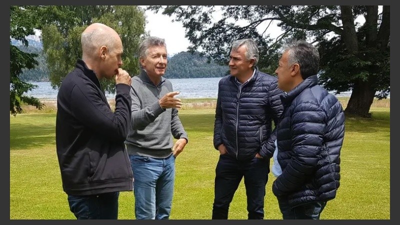 Macri convenció a los mandatarios de alinearse en su estrategia.