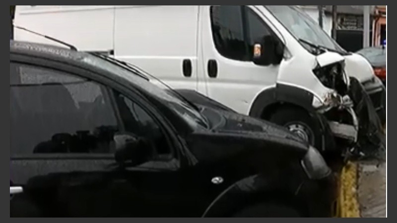 Así terminaron los vehículos. 