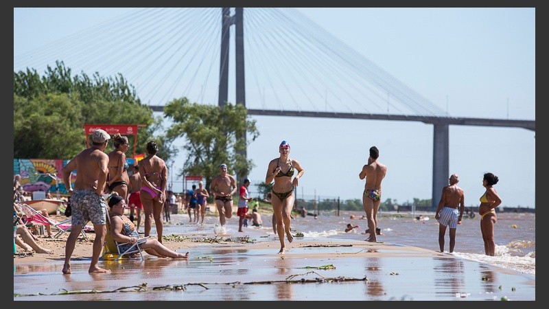 La playa de La Florida protagonista de la competencia este sábado.