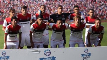 Los once que mandó Bidoglio de entrada en la cancha tatengue.