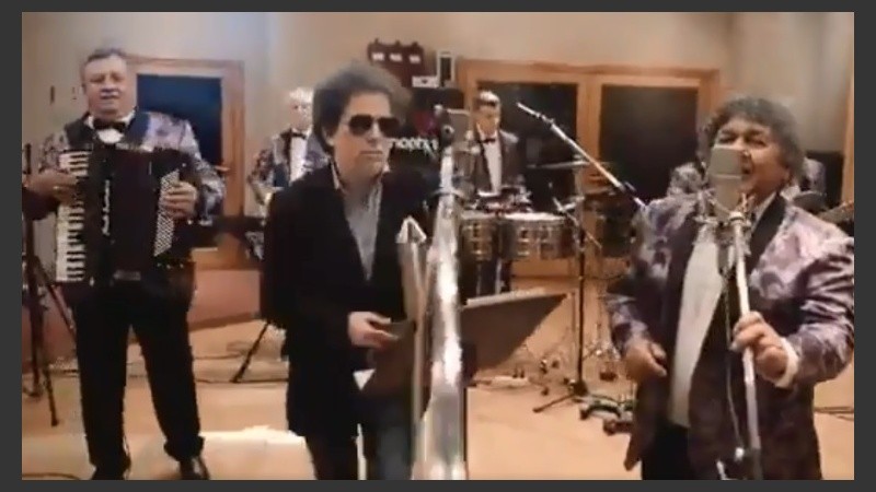 Andrés y Cacho se divirtieron mucho en la grabación. 