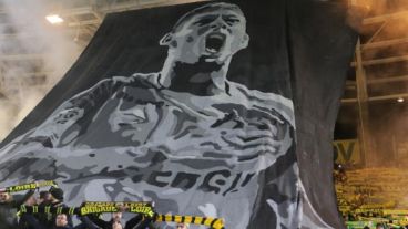 Un homenaje de los hinchas a Sala.