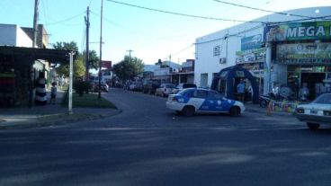 El hombre fue baleado cerca de su casa de Villa Gobernador Gálvez.