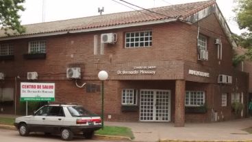El centro médico de Funes en el que fue atendida la mujer.