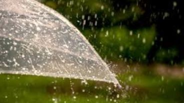 Lluvioso lunes de febrero con algo de alivio.