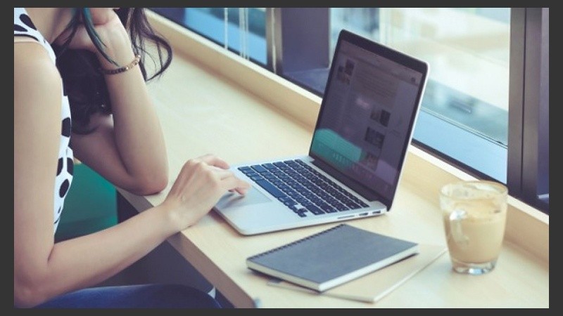 Se está trabajando para aumentar y diversificar la oferta con nuevas unidades académicas tales como la Facultad de Humanidades y Artes, la Facultad de Ciencias Agrarias y la Facultad de Psicología.