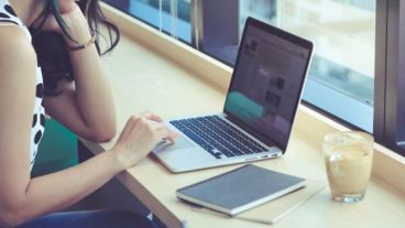 Se está trabajando para aumentar y diversificar la oferta con nuevas unidades académicas tales como la Facultad de Humanidades y Artes, la Facultad de Ciencias Agrarias y la Facultad de Psicología.