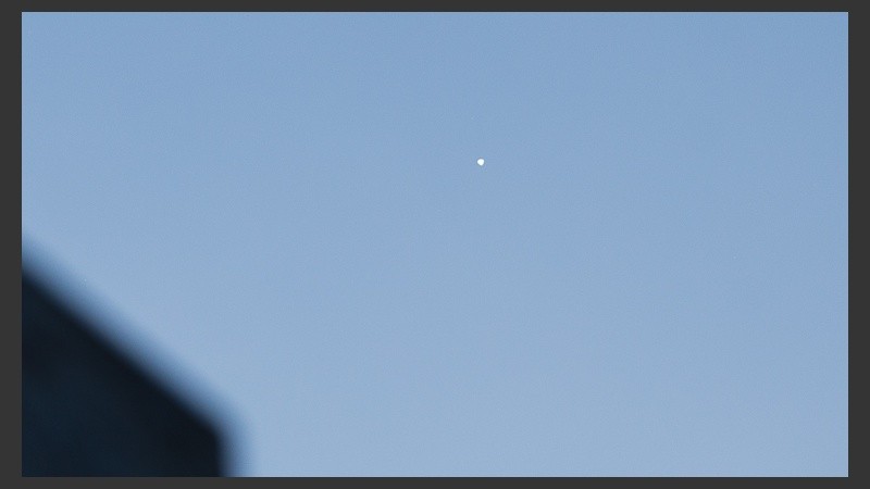 El círculo que se observó en el cielo rosarino.