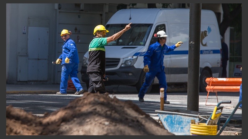 Los operarios de Litoral Gas trabajaban en la zona del escape.