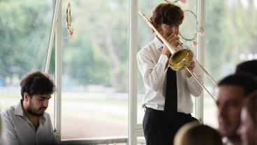 Una ceremonia distinta y especial para celebrar el día de los enamorados en la ciudad.