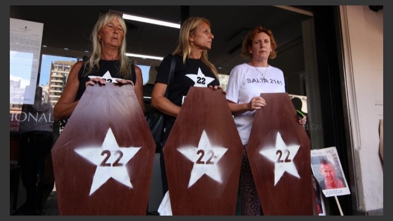 Los familiares fueron a las oficinas del Enargas en pleno centro.