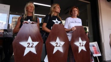 Los familiares fueron a las oficinas del Enargas en pleno centro.