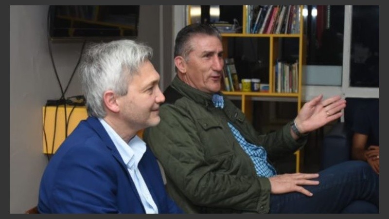 Carloni bancó al Patón ante algunos cuestionamientos.