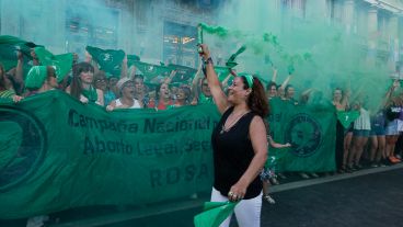 Una multitud concurrió al pañuelazo este martes.