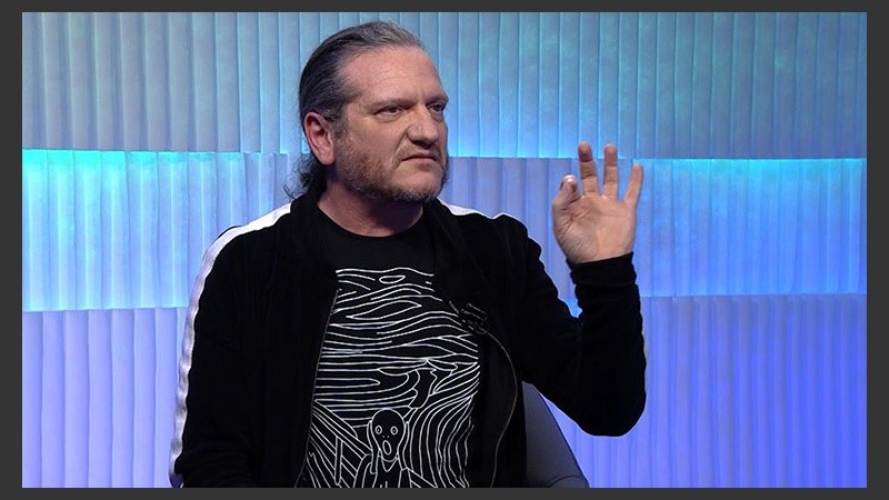 Comienza el 20 de marzo de 20 a 22.