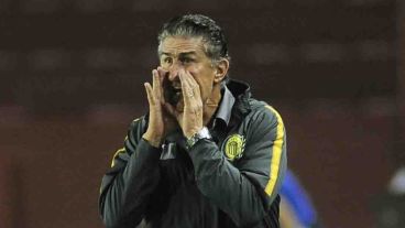 Bauza durante el partido de este viernes.