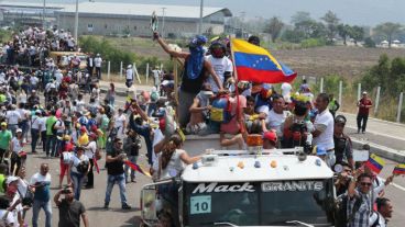 Guaidó fue acompañado por los presidentes de Colombia, Chile y Paraguay.