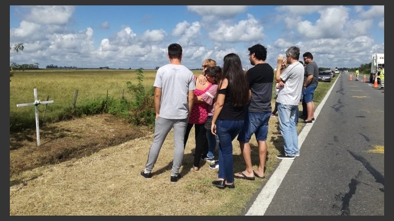 El acto se realizó a la vera de la ruta 33.
