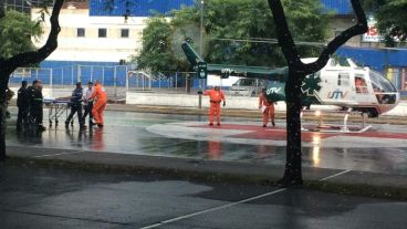 Una joven de 23 años fue trasladada el Heca de urgencia.