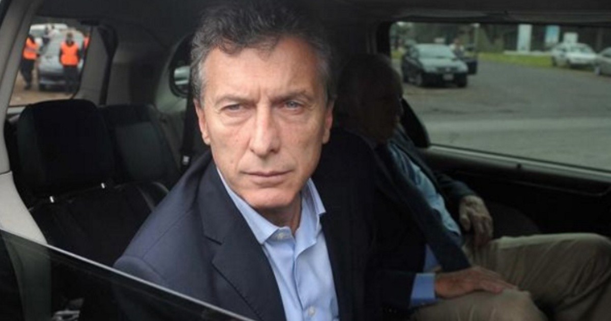 Mensajes de apoyo en redes sociales a Macri por la muerte de su padre