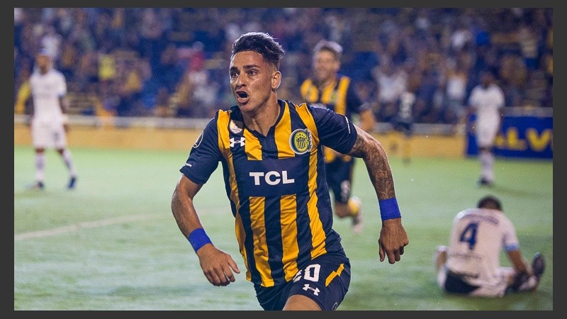 Zampedri ganó de cabeza y puso en ventaja a Central.