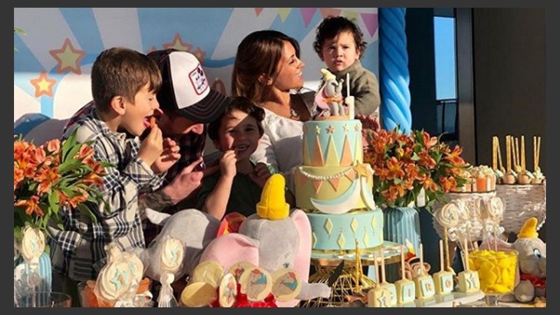 Los Messi de fiesta.