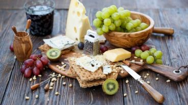 Porque la comida se saborea, se huele, se ve, se escucha y se toca