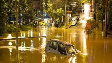 Varias ciudades permanecen inundadas a causa del temporal.