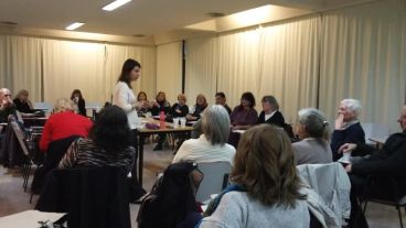 La Universidad Abierta para Adultos Mayores (UNR) reabre sus puertas.