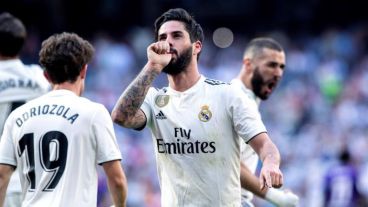 Isco volvió a jugar desde el arranque y marcó el primer gol.