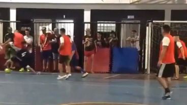 Centurión, otra vez en líos.