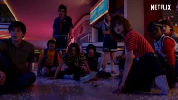 El trailer sugiere que "un verano puede cambiarlo todo".