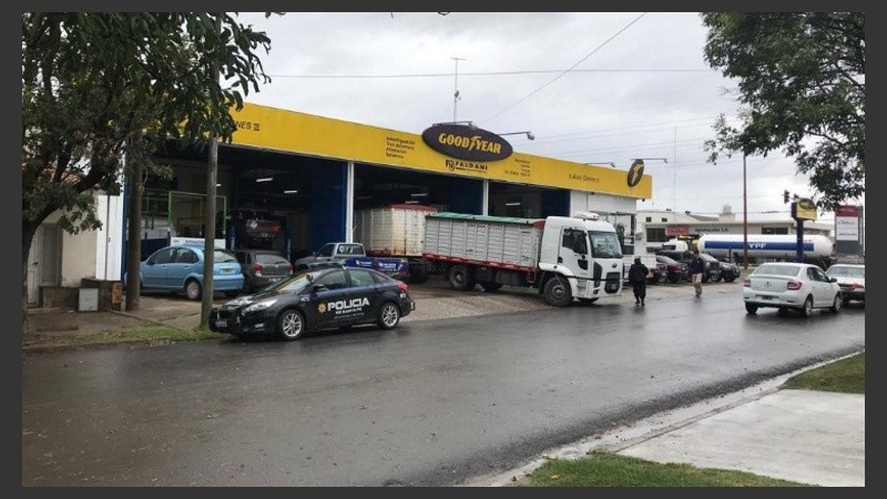 Faldani Neumáticos, en Ruta 8 y Sáenz Peña (Venado Tuerto). 