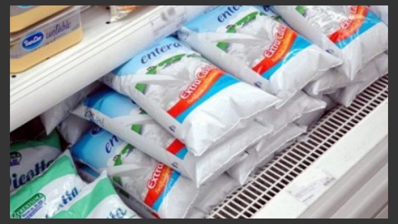 Los consumidores observan escasa variedad y cantidad del producto en las góndolas. 