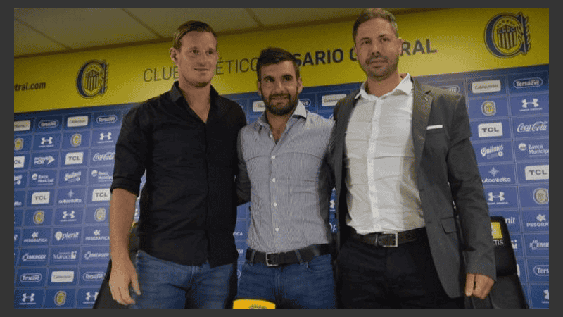 El día que presentaron a Ferrari como entrenador.