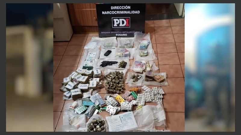 Los elementos incautados en el operativo.