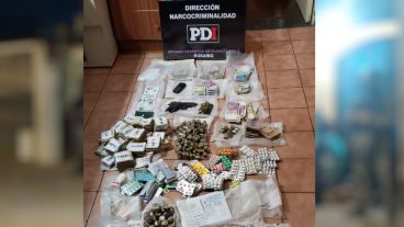 Los elementos incautados en el operativo.