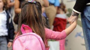 El arma de fuego pertenece a un agente de la Policía de Investigaciones (PDI) de Rosario.