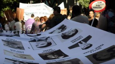 Otra manifestación multitudinaria por memoria, verdad y justicia.