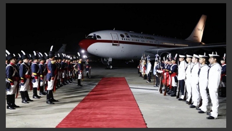 El Airbus 310 en el que viajen los reyes de España.