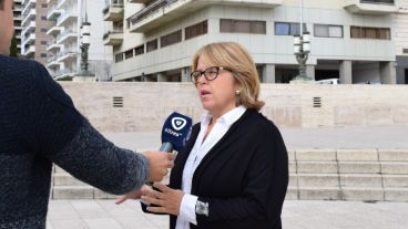 Carola Nin propone un festiva de música internacional en homenaje a la Bandera.