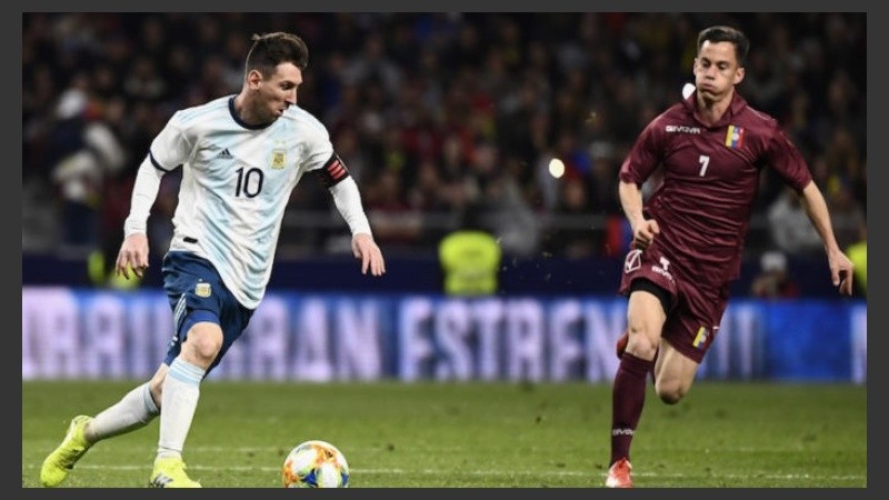 Messi jugó ante Venezuela y se ausentó contra Marruecos.